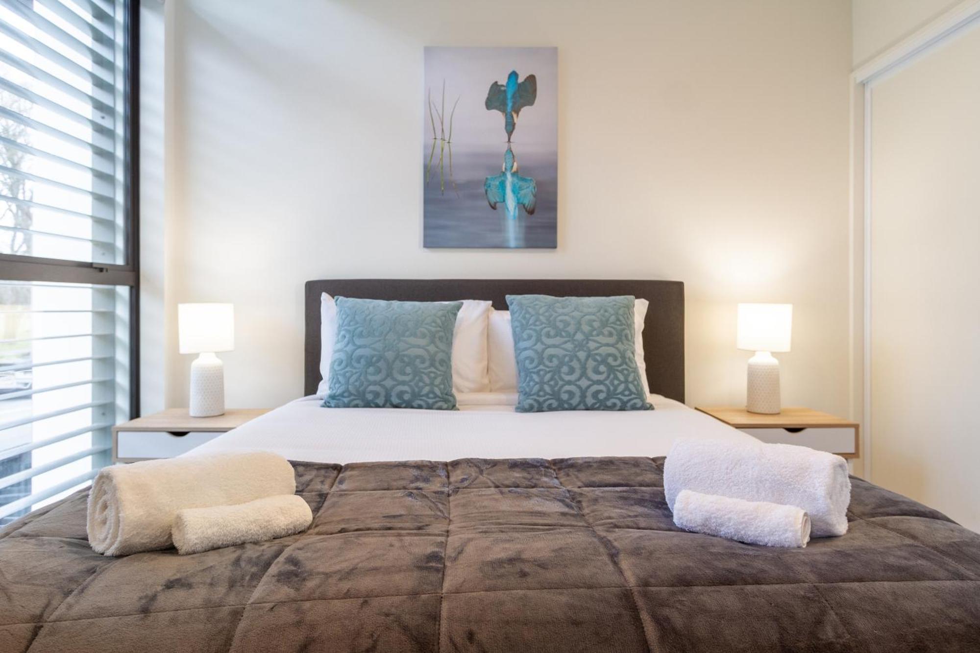 Modern 2 Bed 2 Bath Opposite Hagley Park Leilighet Christchurch Eksteriør bilde